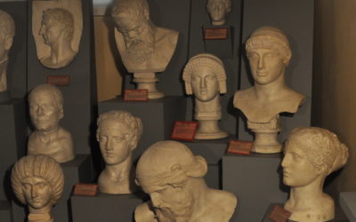G. Adornato / G. Guerini – Defunti di pietra e statue vive nella ceramica italiota